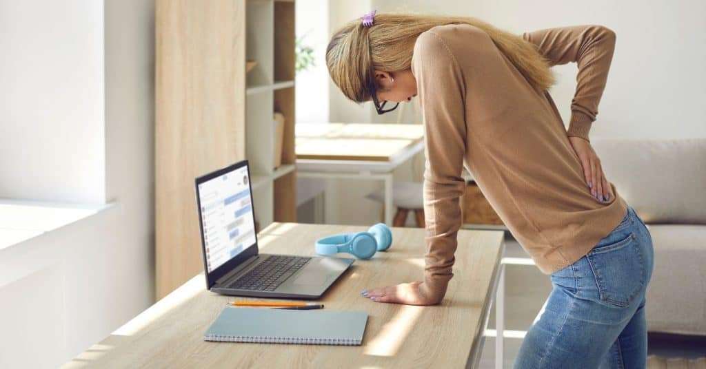Use these quick tips for combatting back pain as a remote worker to save your back!