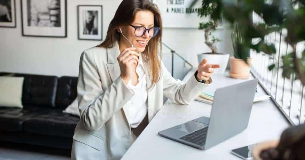 How do you know when you have enough experience to start consulting?
